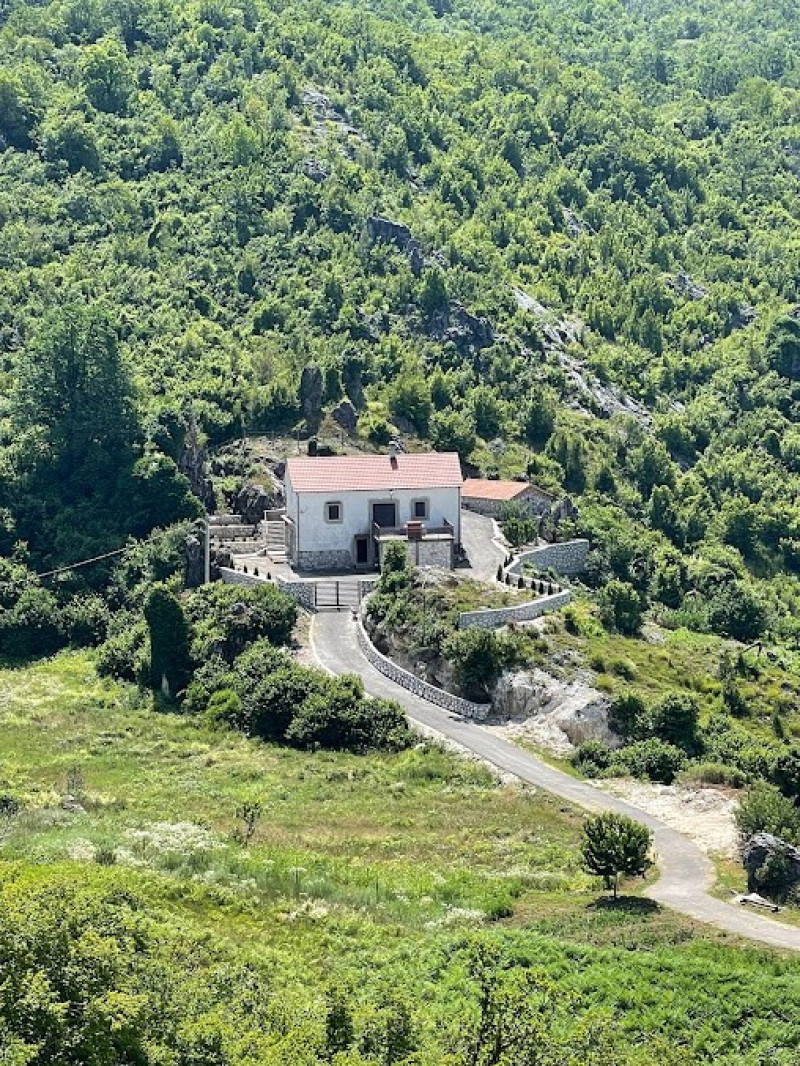 SEOSKO DOMAĆINSTVO "VILA HEROJ" 2