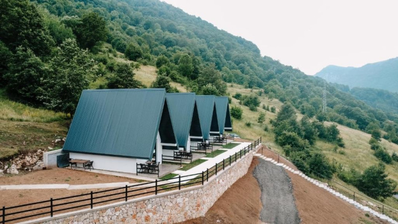 SEOSKO DOMAĆINSTVO "PANORAMA HILLS" 2