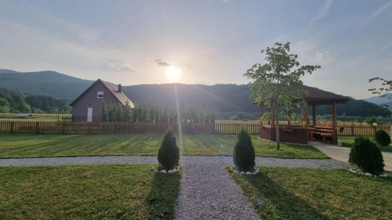 SEOSKO DOMAĆINSTVO "TARA VALLEY ECO LOUNGE" 2