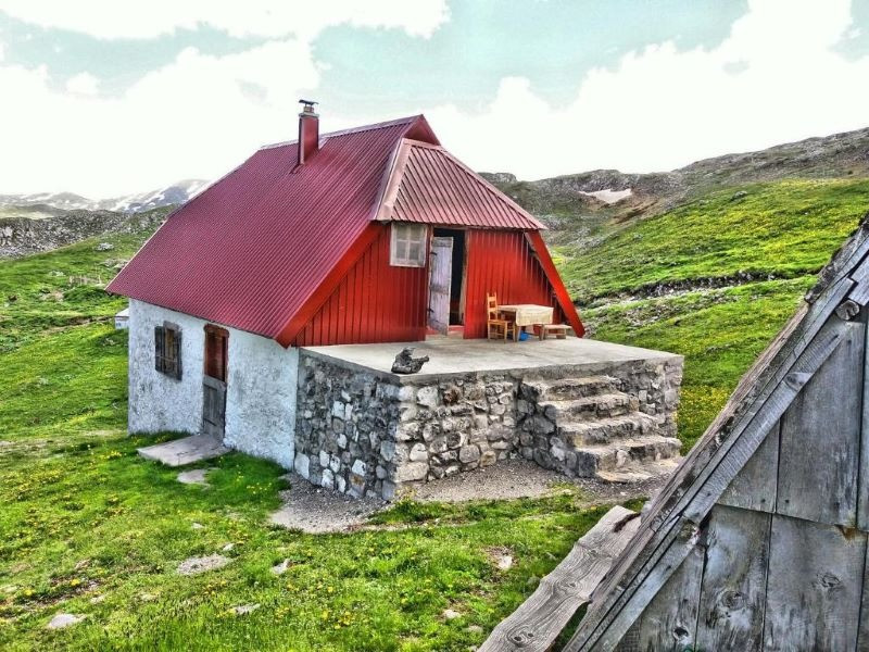 DORFHAUSHALT „KATUN KULINE”