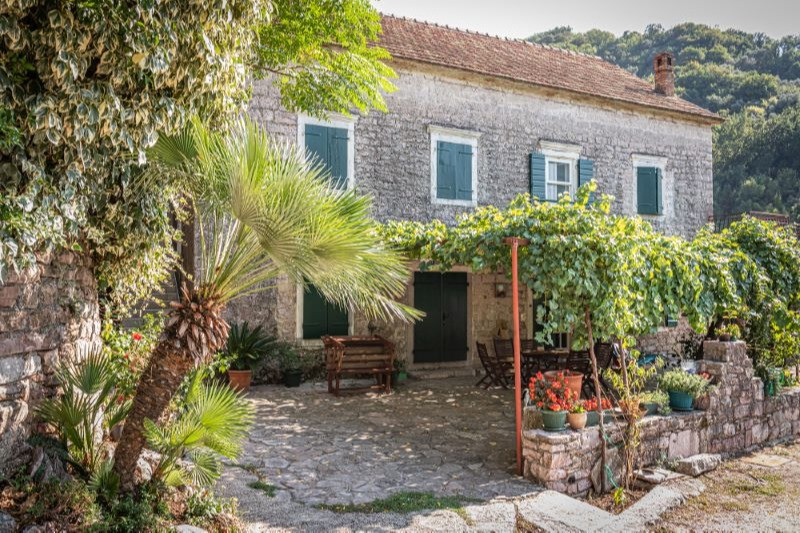 SEOSKO DOMAĆINSTVO „GIARDINO LEPETANO”