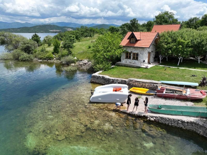 SEOSKO DOMAĆINSTVO „DRAŠKOVIĆ”