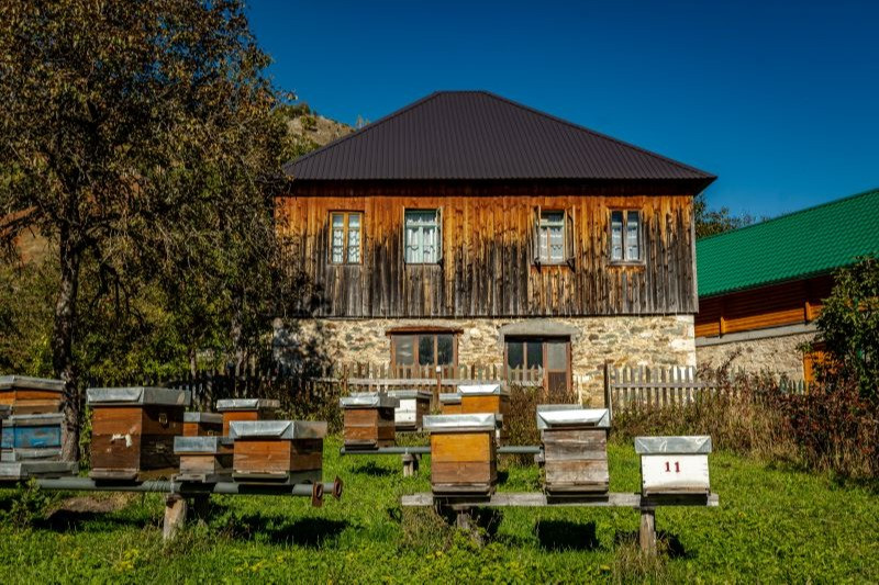 SEOSKO DOMAĆINSTVO „ZAVIČAJ”